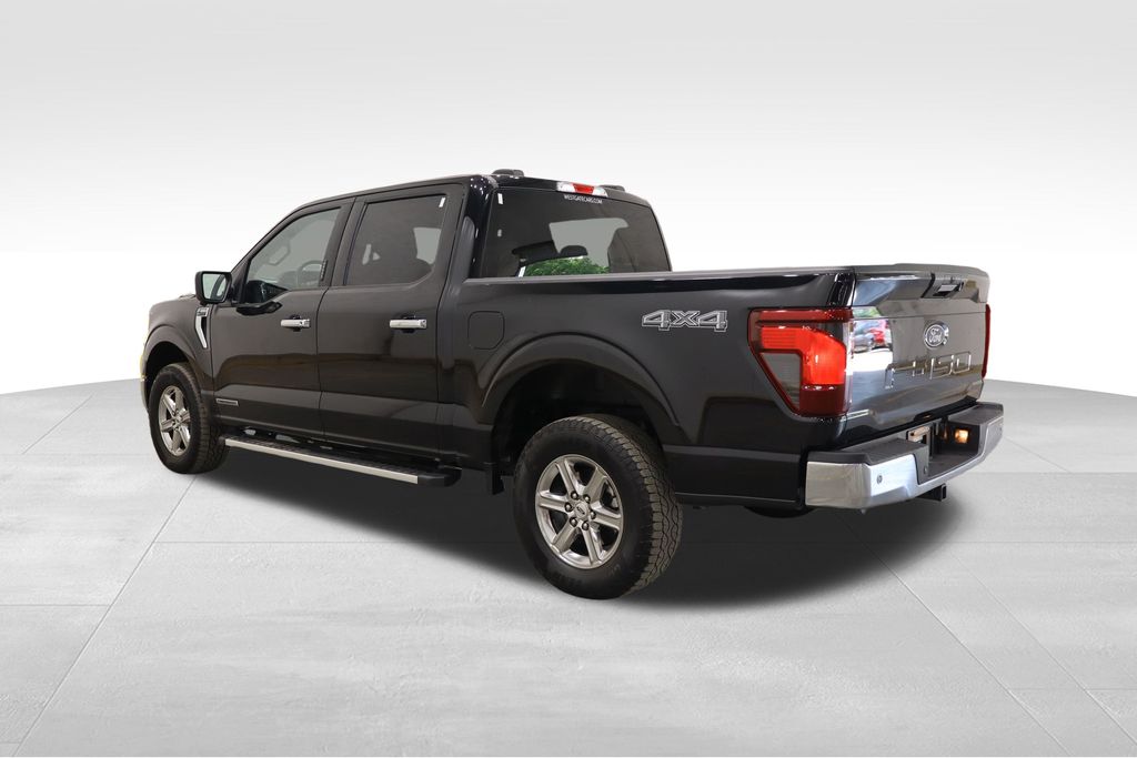 2024 Ford F-150 XLT photo 3