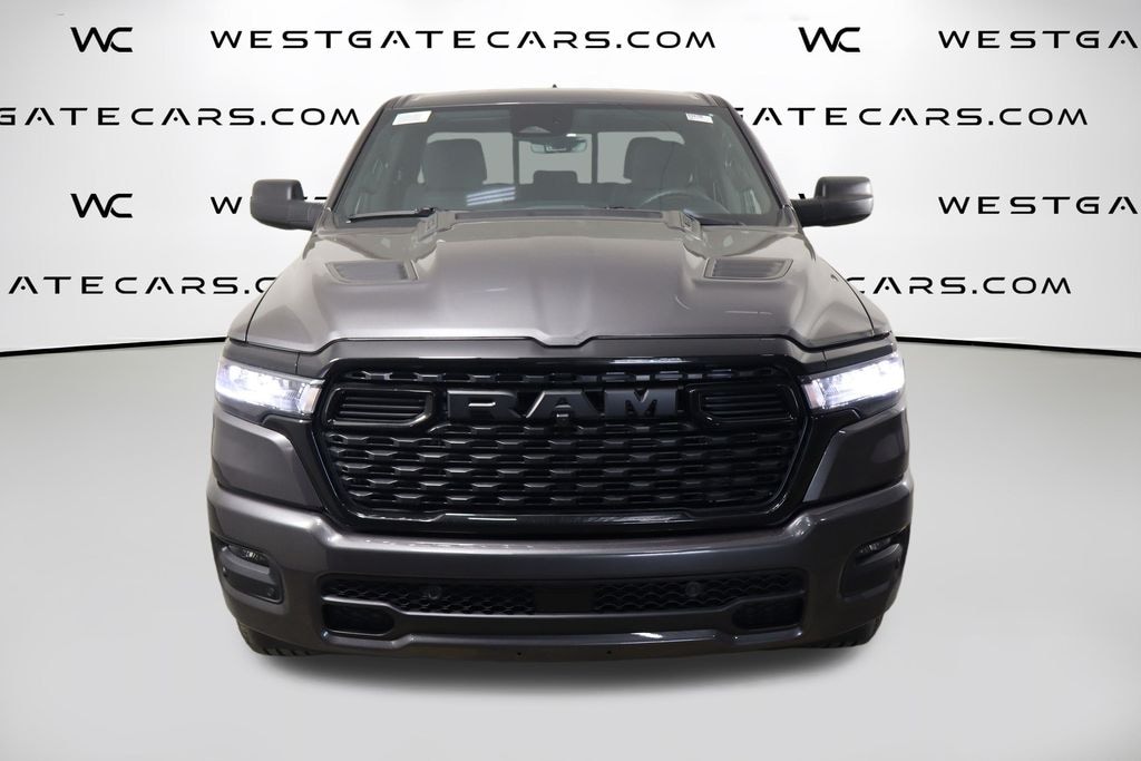 New 2026 Ram 1500 EXPRESS QUAD CAB 4X4 6'4 BOX Pickup