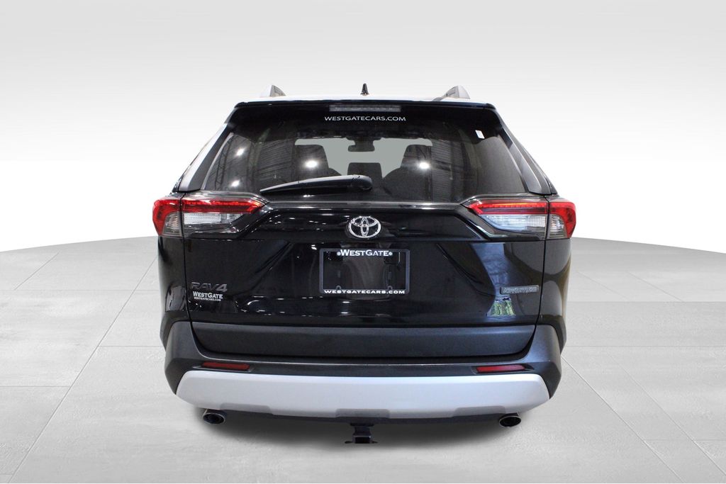 2022 Toyota RAV4 Adventure photo 4