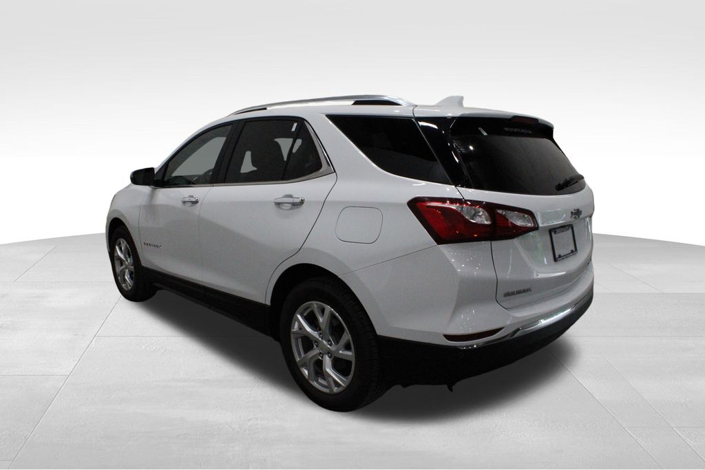 2021 Chevrolet Equinox Premier photo 3