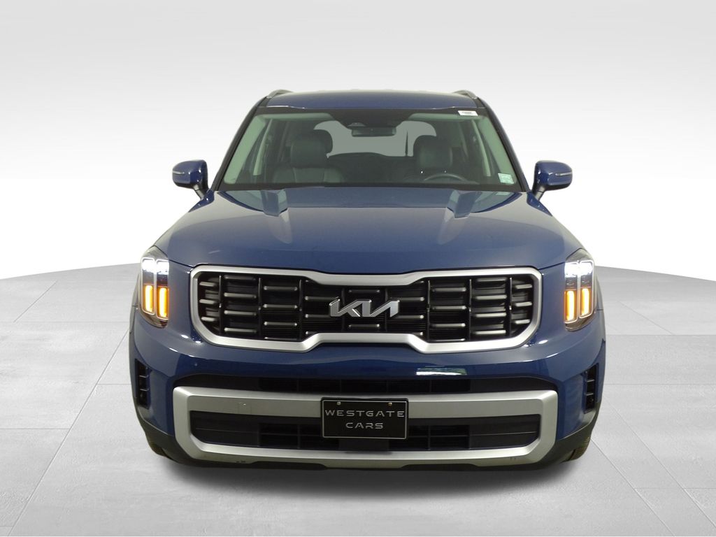 2024 Kia Telluride S photo 2