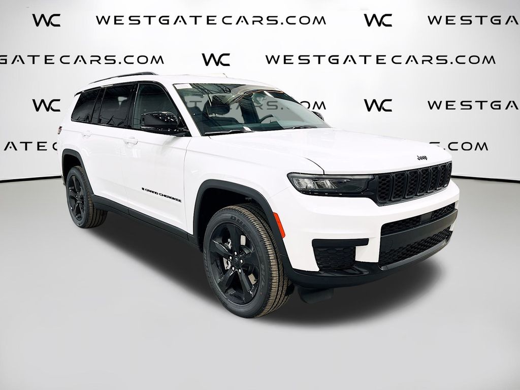 2025 Jeep Grand Cherokee L Altitude's photo