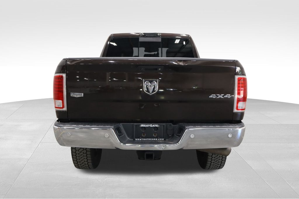 2017 Ram 2500 Laramie photo 4