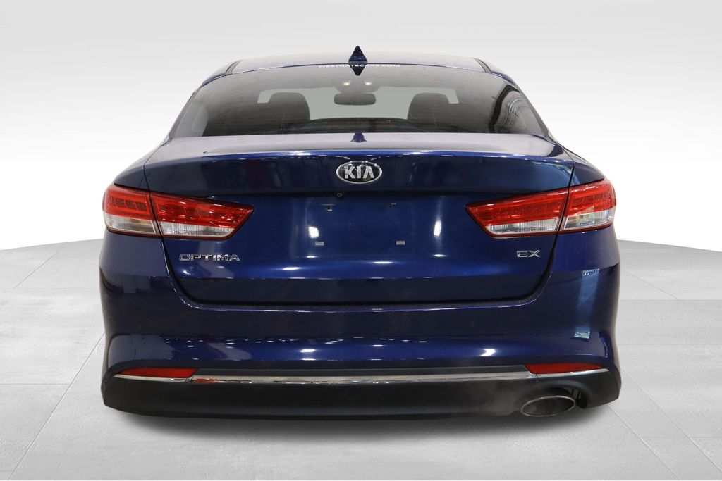 2018 Kia Optima EX photo 4