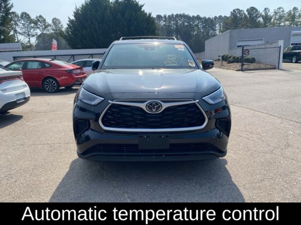 Used 2022 Toyota Highlander L SUV