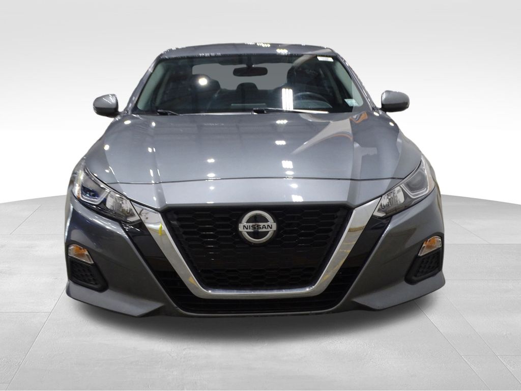 2020 Nissan Altima 2.5 S photo 2