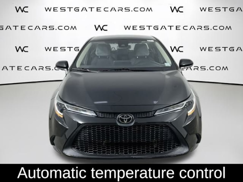 Used 2022 Toyota Corolla LE Sedan
