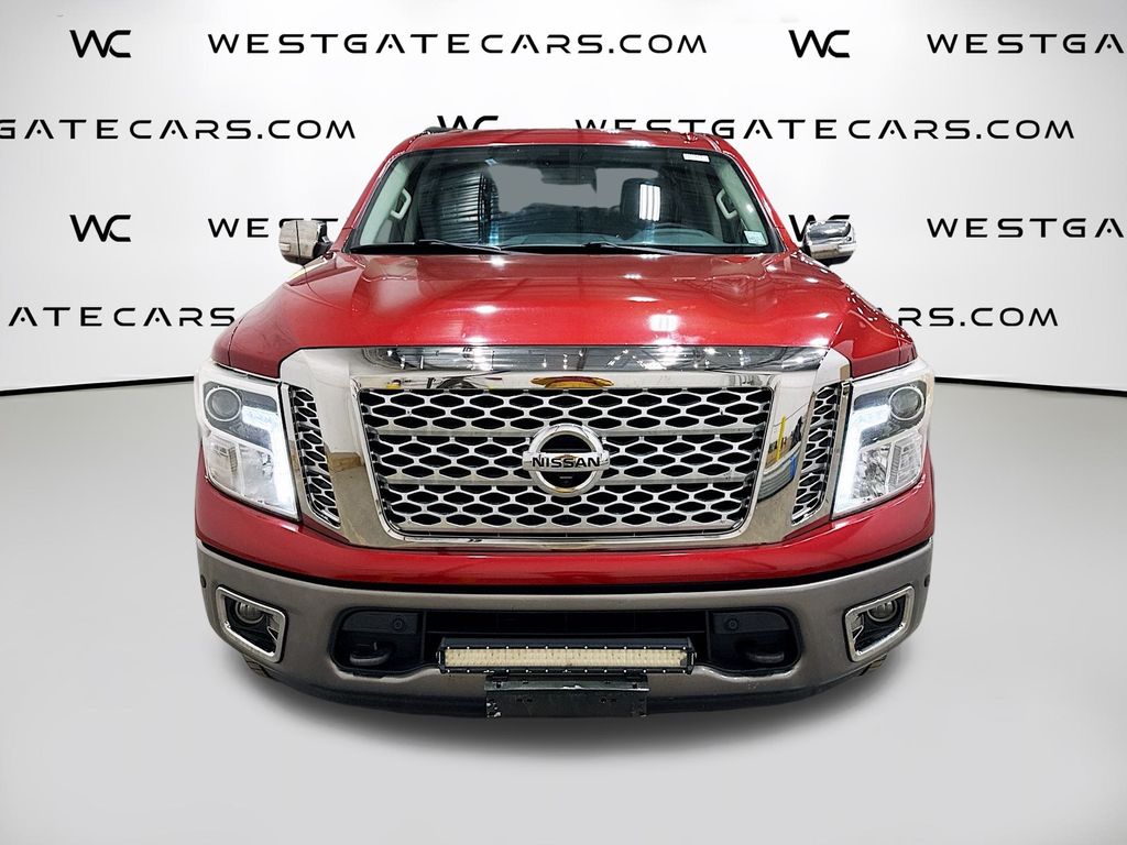2017 Nissan Titan Platinum Reserve photo 2