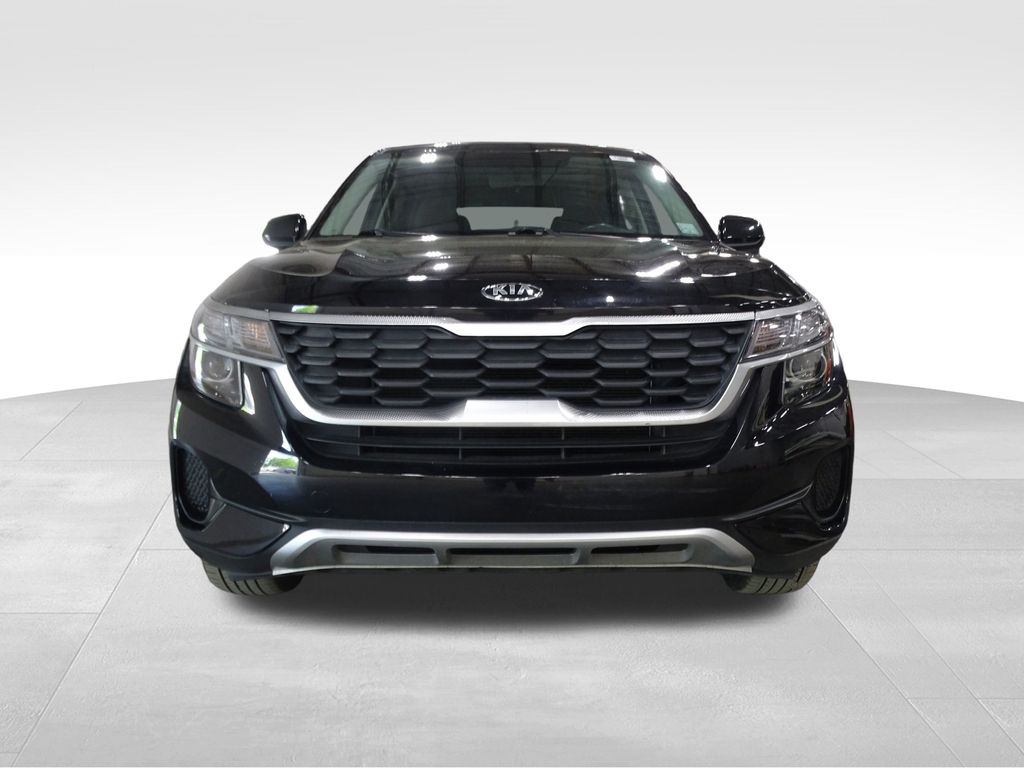 2021 Kia Seltos LX photo 2