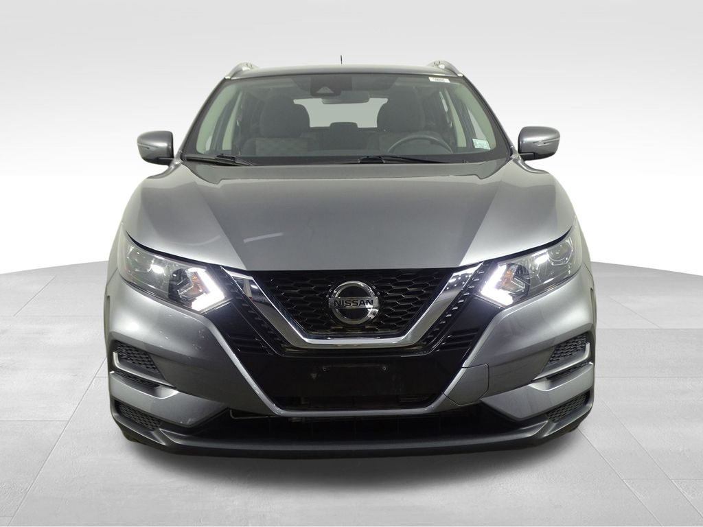 2020 Nissan Rogue Sport SV photo 2