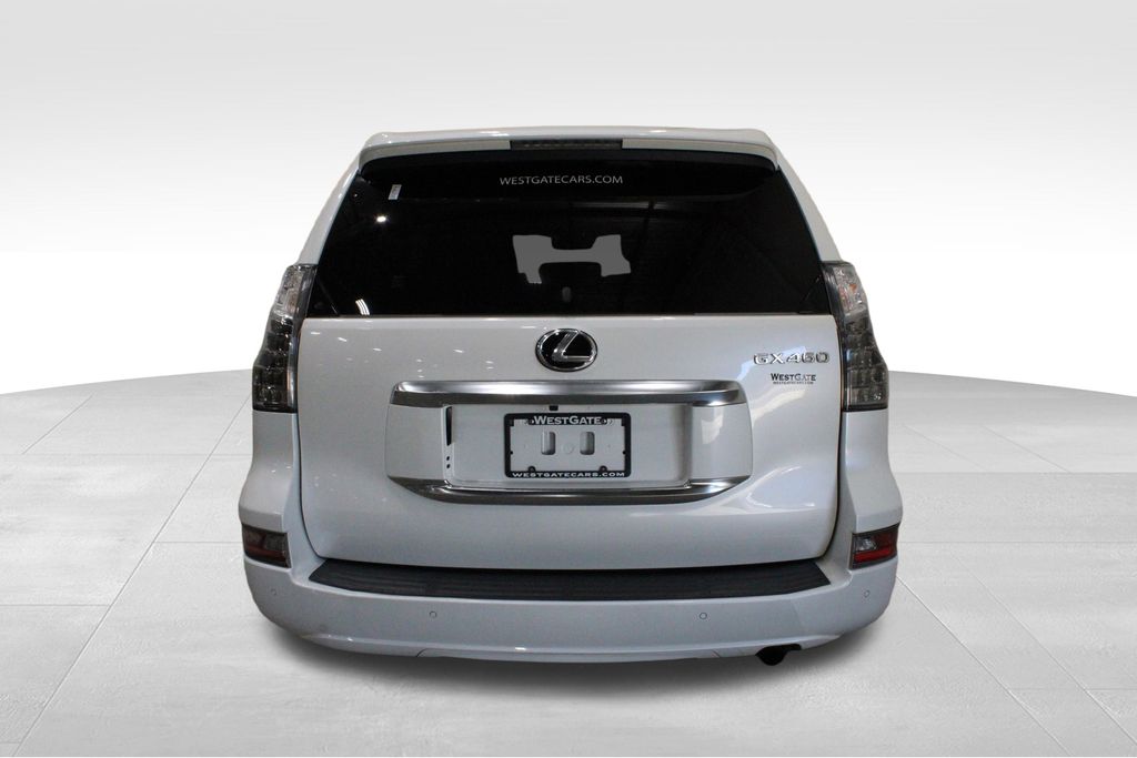 2021 Lexus GX 460 photo 4