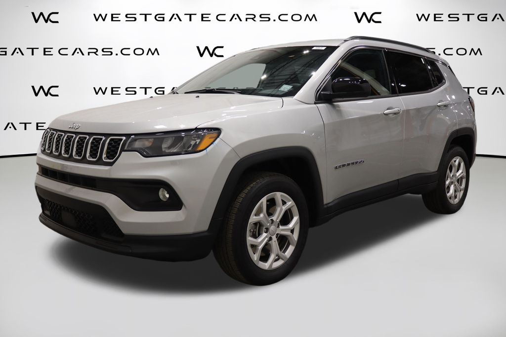 2024 Jeep Compass Latitude's photo