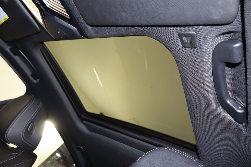 2024 BMW 3 Series M340i - Photo 25