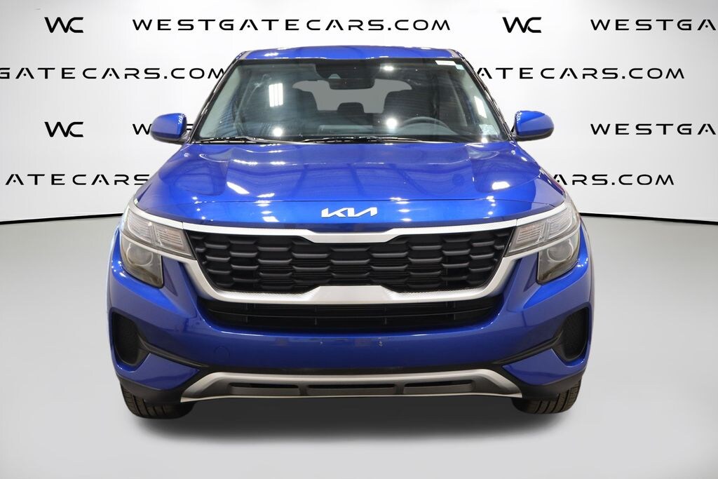 Used 2023 Kia Seltos LX SUV