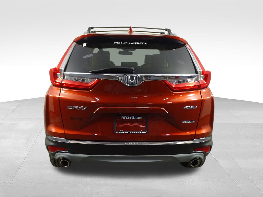 2019 Honda CR-V Touring photo 4
