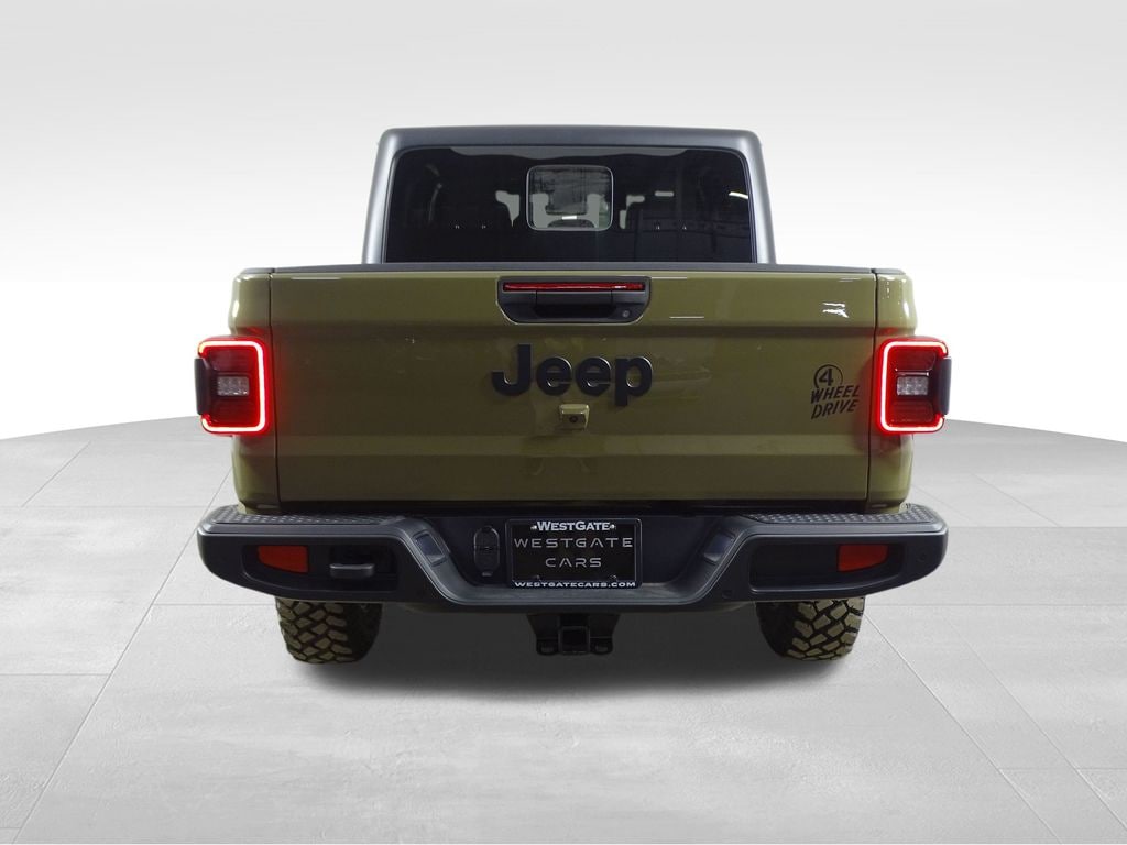 New 2025 Jeep Gladiator WILLYS 4X4 Pickup