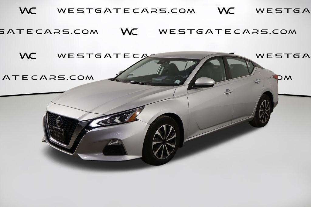 Used 2022 Nissan Altima 2.5 SV Sedan