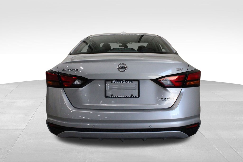 2022 Nissan Altima 2.5 SV photo 4