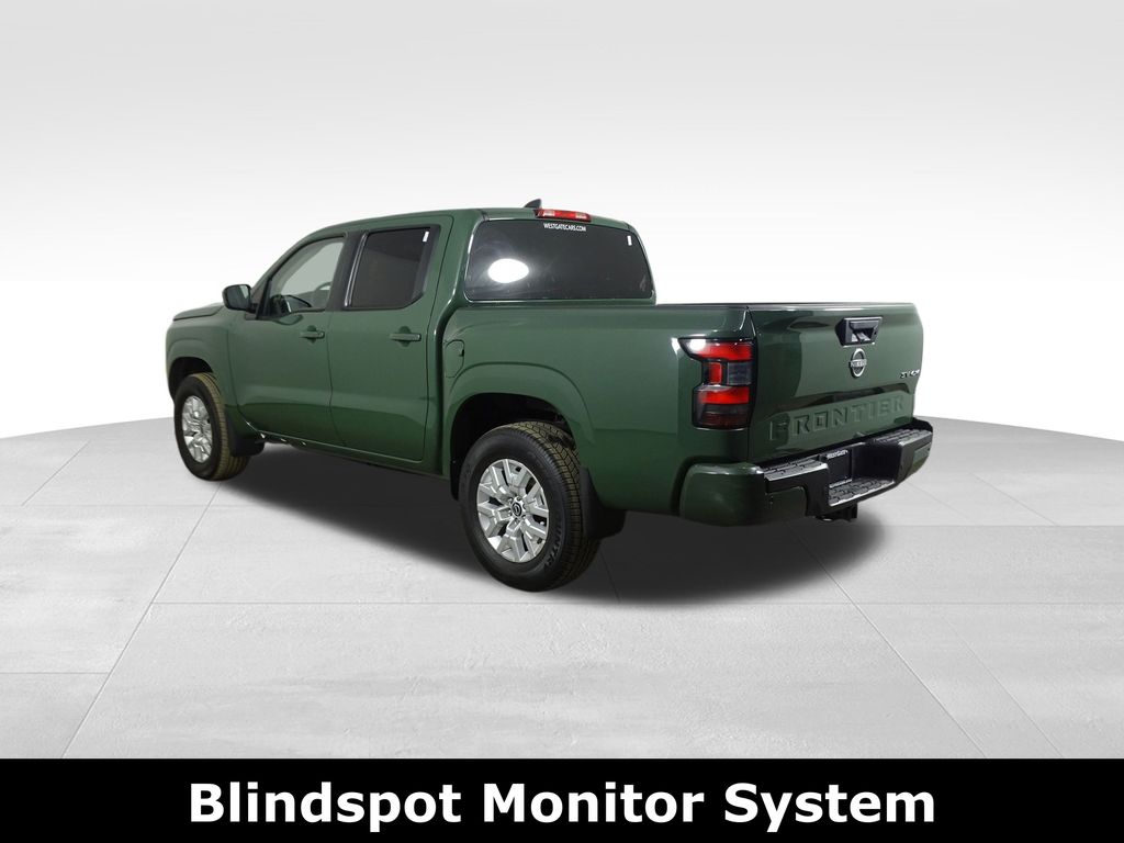 2023 Nissan Frontier SV photo 3