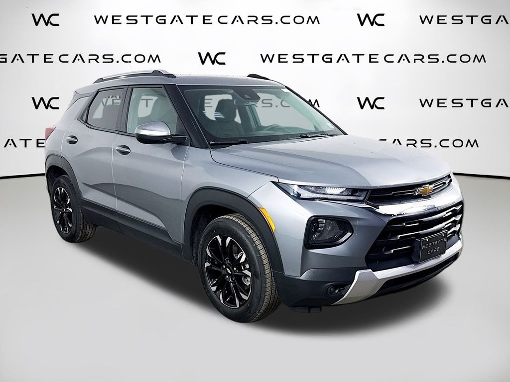 2023 Chevrolet TrailBlazer LT's photo