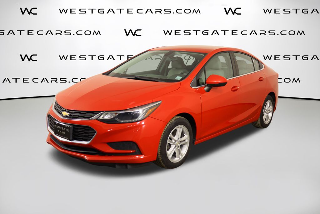 2016 Chevrolet Cruze LT's photo