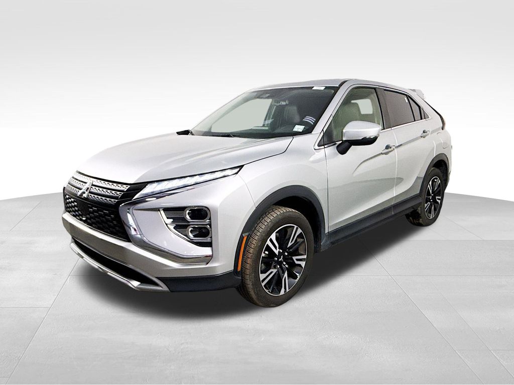 2023 Mitsubishi Eclipse Cross SE photo 3