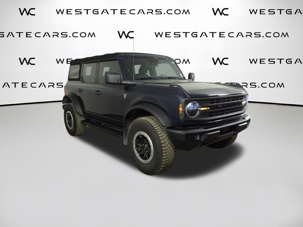 2021 Ford Bronco 4-Door Base's photo