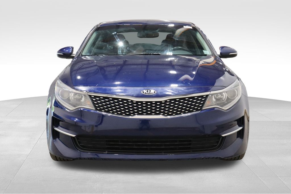 2018 Kia Optima EX photo 2