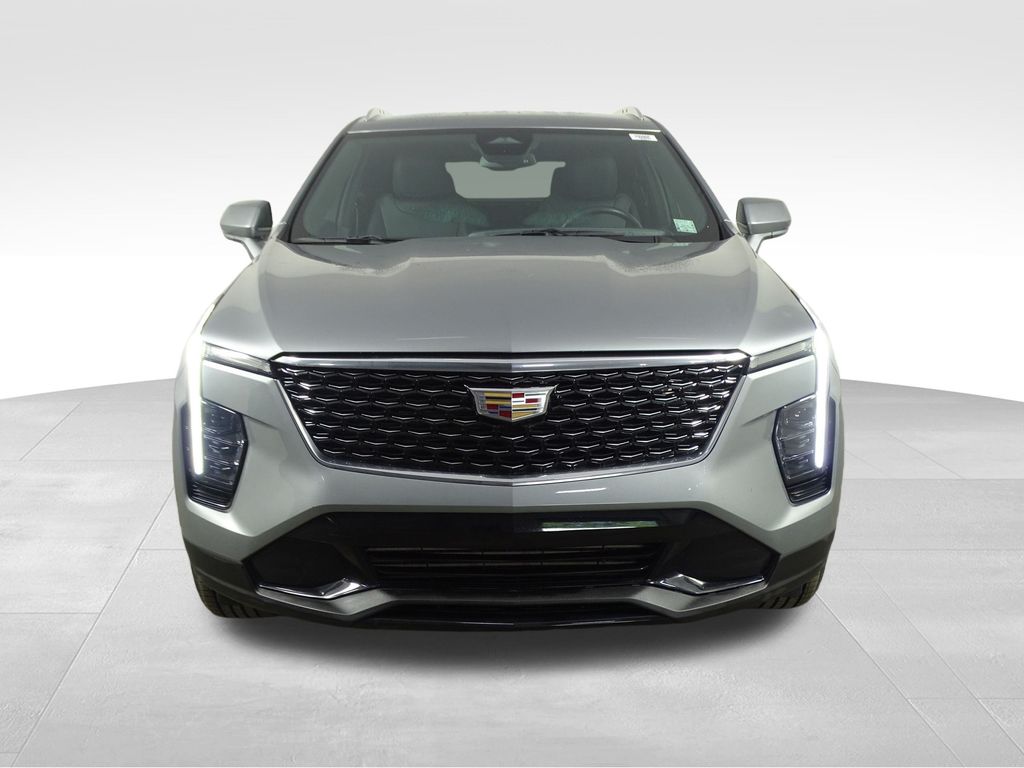 2024 Cadillac XT4 Premium Luxury photo 2