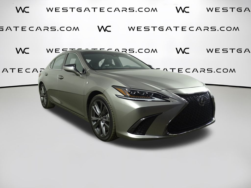 2019 Lexus ES F SPORT's photo