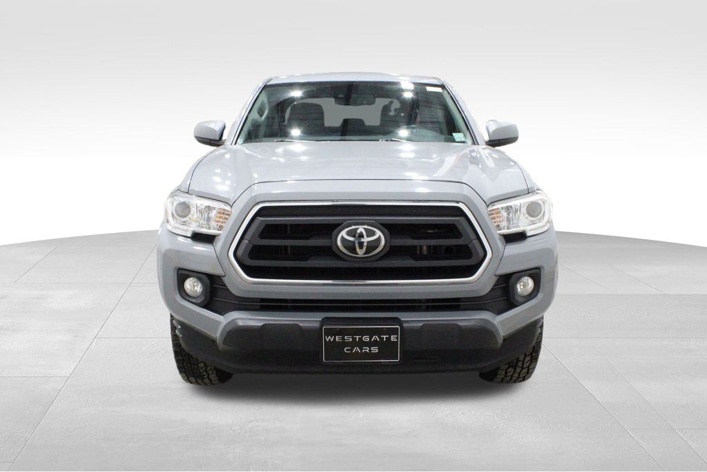 2021 Toyota Tacoma SR5 Double Cab photo 2