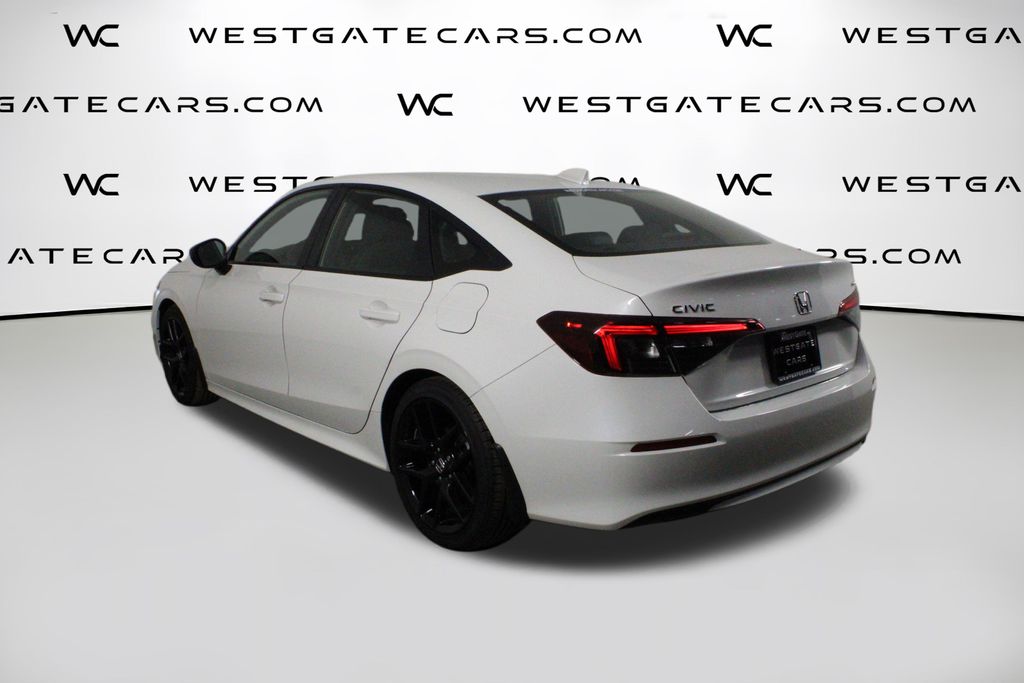 2025 Honda Civic Sport photo 2