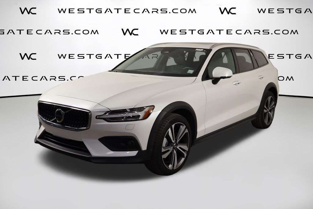 2026 Volvo V60 Cross Country