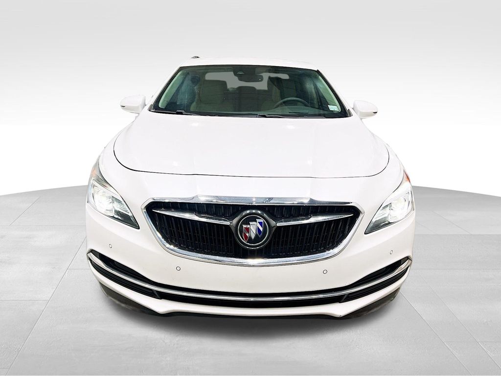 2018 Buick LaCrosse Premium I photo 2