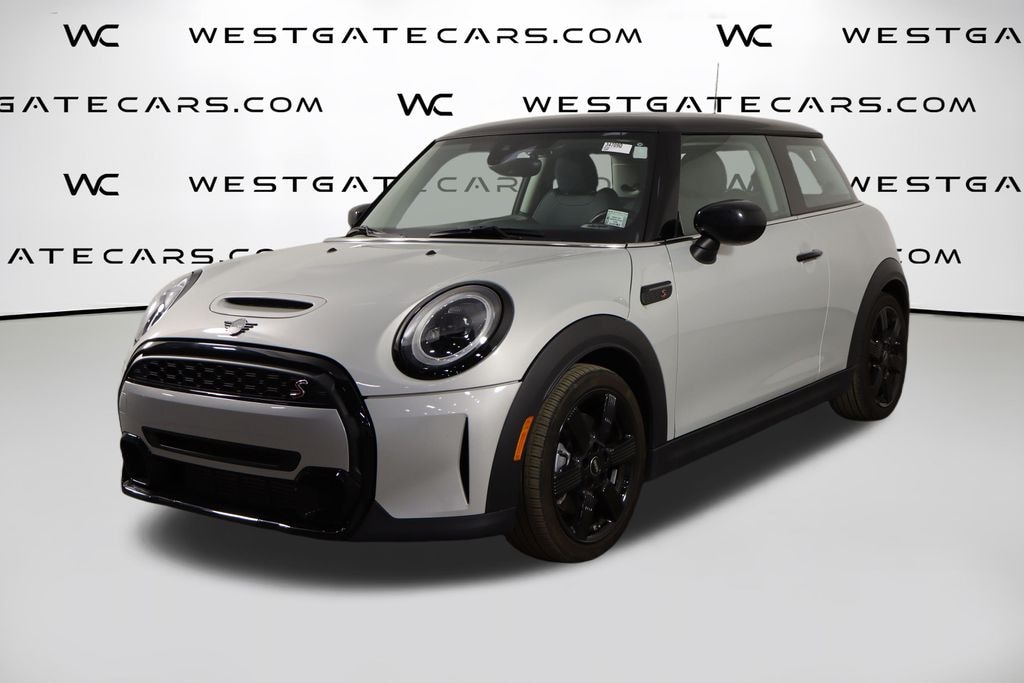 Used 2023 MINI Hardtop 2 Door Base Hatchback