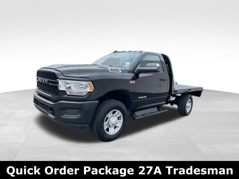 2022 Ram 3500 Tradesman photo 3