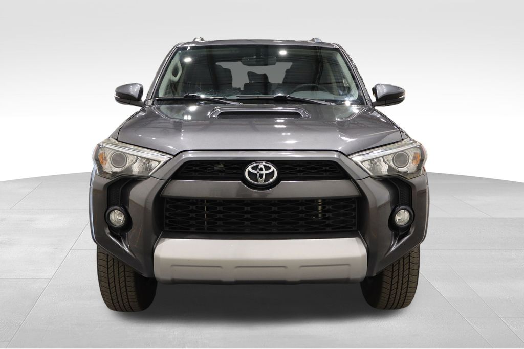 2019 Toyota 4Runner TRD Off-Road Premium photo 2
