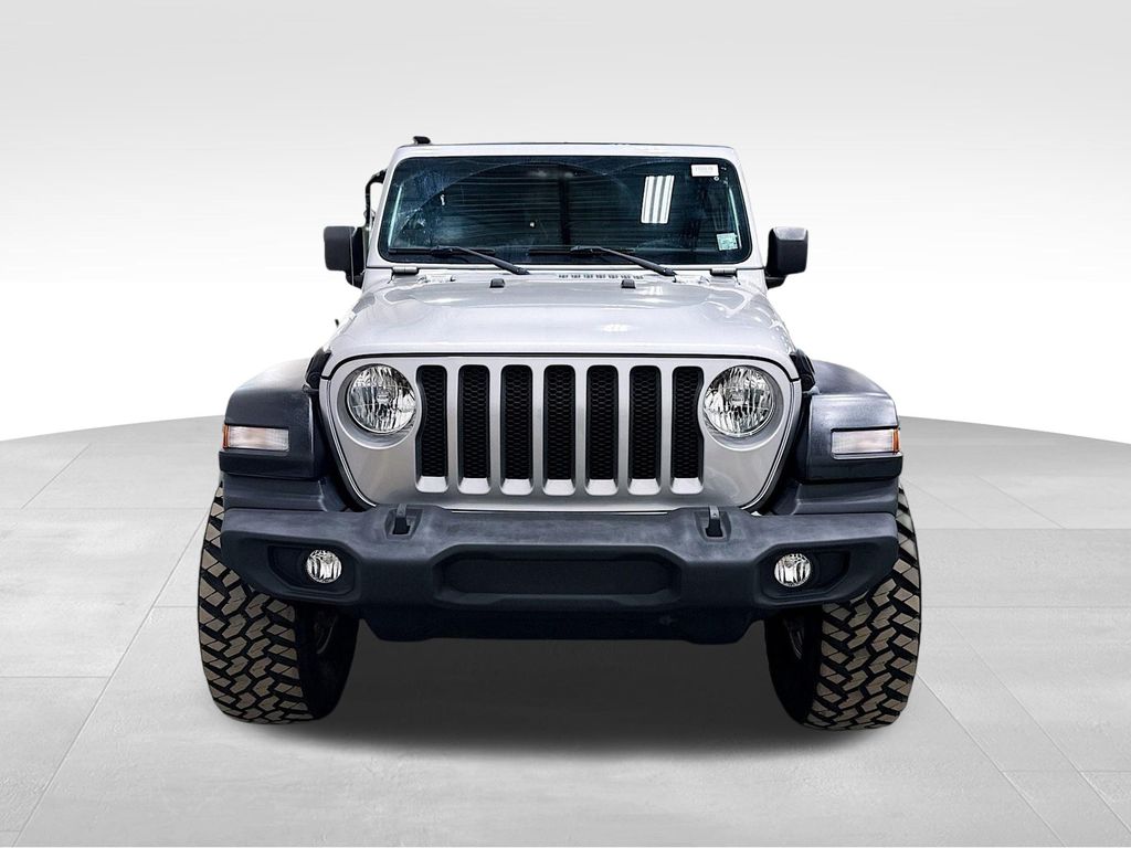 2019 Jeep Wrangler Unlimited Sport S photo 2