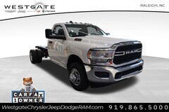 2022 Ram 3500 Chassis Tradesman Truck Regular Cab RWD