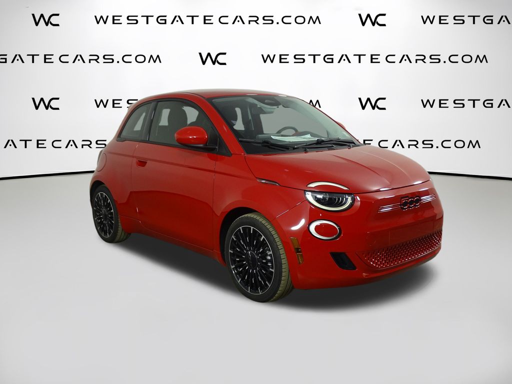 2024 FIAT 500e Base's photo