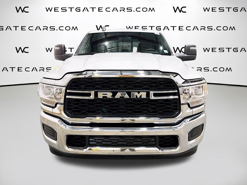 2024 Ram 2500 Tradesman photo 2