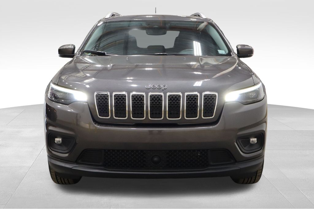 2021 Jeep Cherokee Latitude Lux photo 2