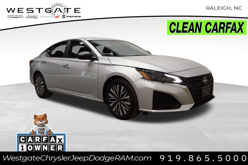 Used 2024 Nissan Altima 2.5 SV Sedan