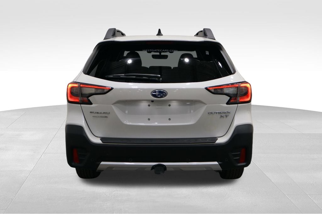 2022 Subaru Outback Limited XT photo 4