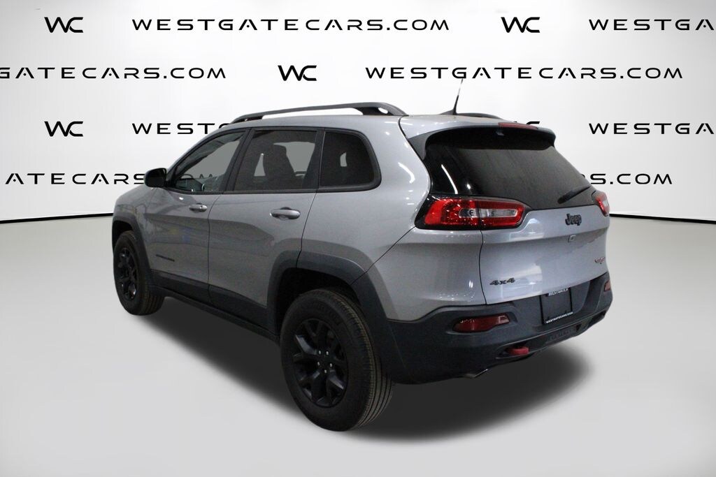 Used 2016 Jeep Cherokee Trailhawk SUV