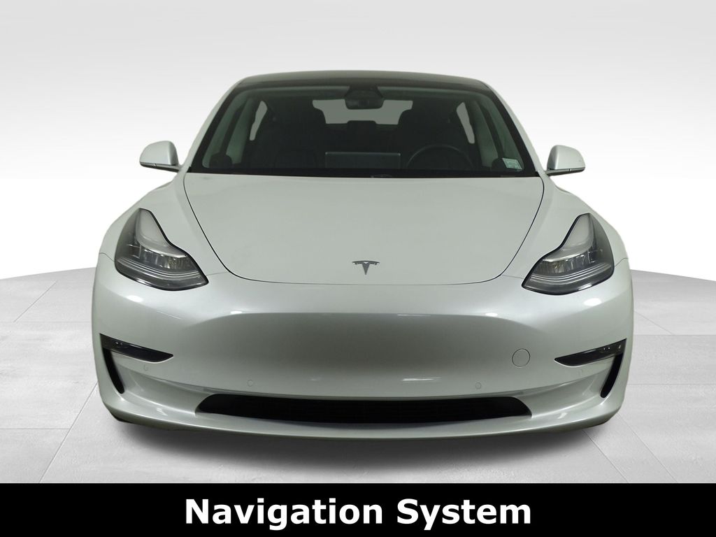 2019 Tesla Model 3 Standard Range Plus photo 2