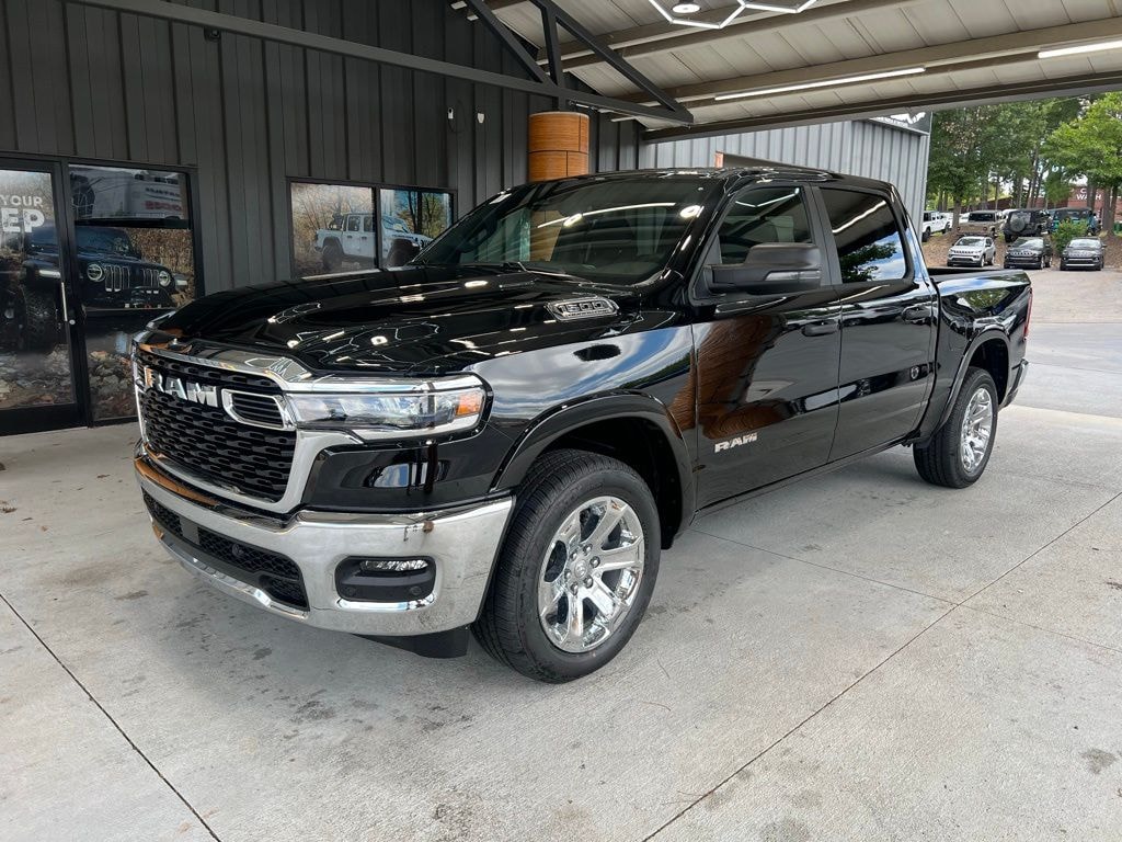 New 2026 Ram 1500 LONE STAR CREW CAB 4X4 5'7 BOX Pickup