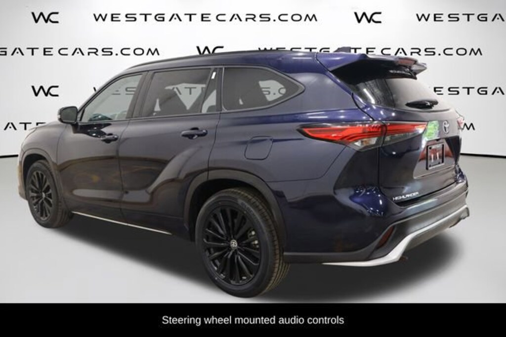 Used 2023 Toyota Highlander L