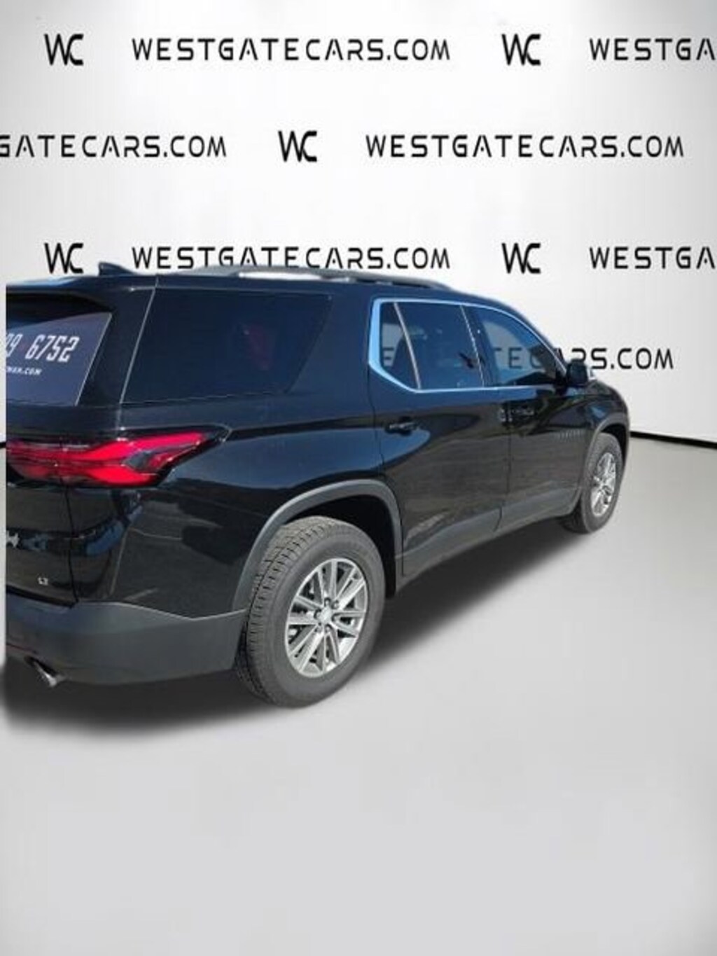 Used 2022 Chevrolet Traverse LT Leather SUV