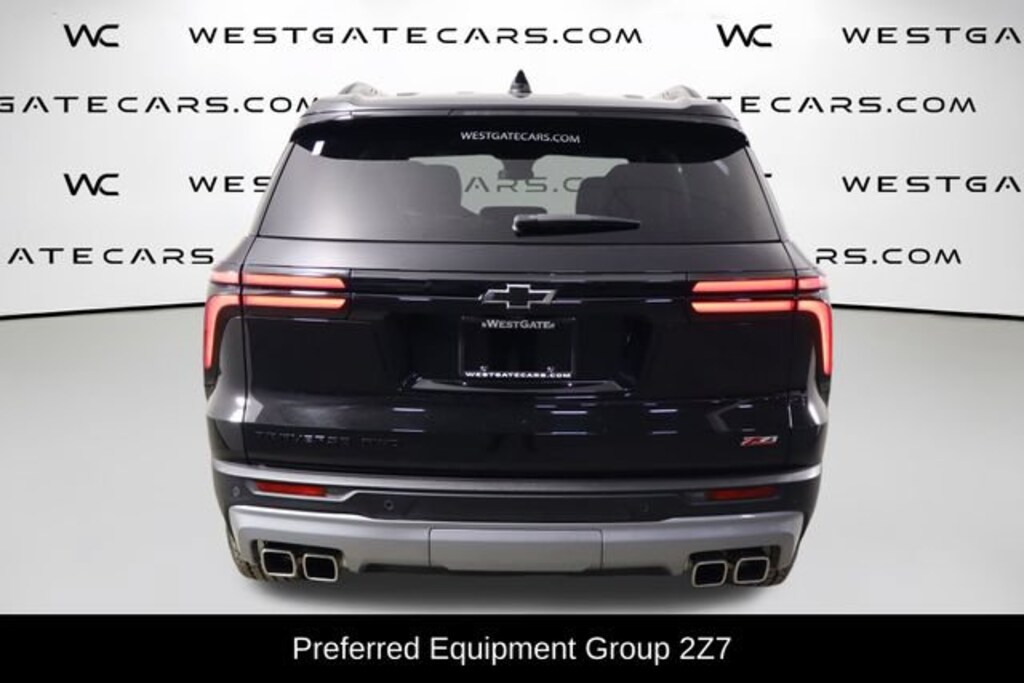 Used 2025 Chevrolet Traverse Z71 SUV